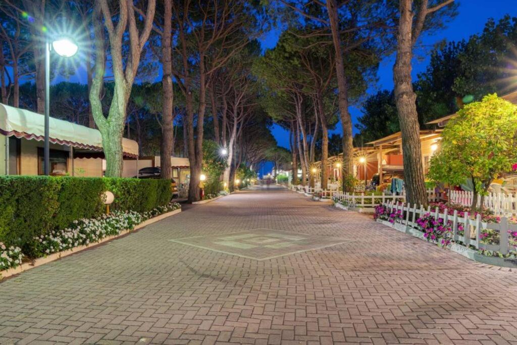 Village Camping Joker Cavallino-Treporti Bagian luar foto